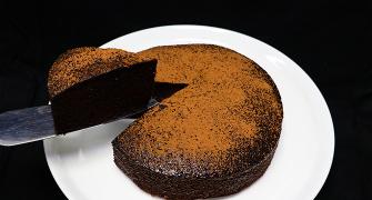 Recipe: How to make a gluten-free chocolate cake