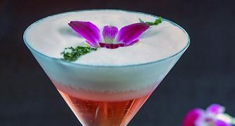 Cocktail recipes: How to make a Hawaiian Flute