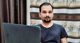 Work from home style: A private tutor's 'peshwa' look