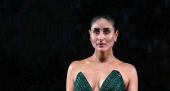 'I'm feeling so sexy tonight': Kareena at LFW