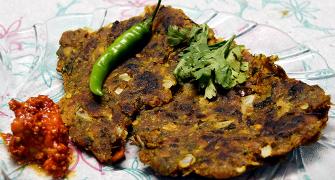 Gudi Padwa Special: How to make thalipeeth