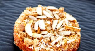 Recipes: Irresistible Almond Desserts