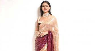 VOTE! Mrunal Vs Mouni: Who Wore This Sari Better?