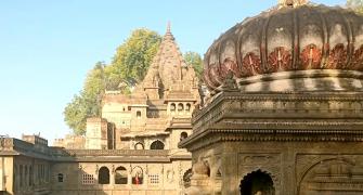 11 Enchanting, Must-Visit Temples