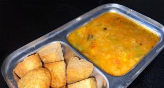 Recipe: Rajasthani Panchmel Dal-Baafle
