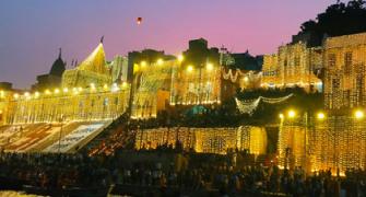 Dev Deepavali: A Night When Ganga Glows