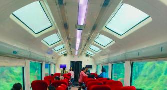 10 Amazing Train Journeys