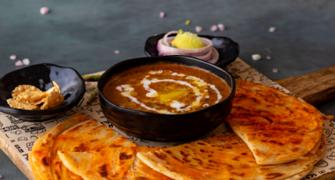 Balwant's Kali Dal, Jaisalmeri Paratha