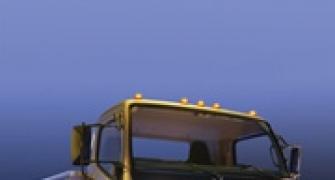 Daimler to bring lightweight trucks in India soon