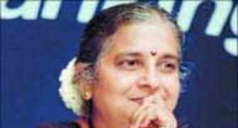 Sudha Murthy sells 2 mn Infy shares