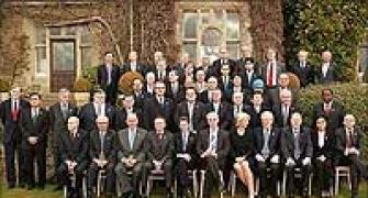 G20 plans to curb bankers' bonuses