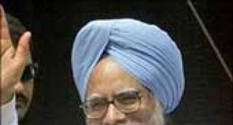 PM reminisces days as boss of India's reserves