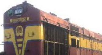 Railways see 8% rise in earnings