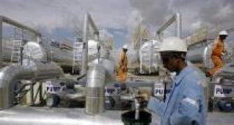 Stake sale to Vedanta conditional: Cairn