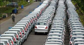 Auto makers post record sales in January