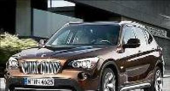 BMW to enter auto financing, insurance