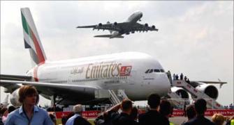 Emirates flies superjumbo A380 to India