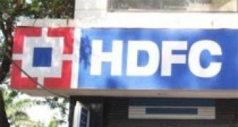 HDFC Bank Q1 net jumps 34% to Rs 812 cr