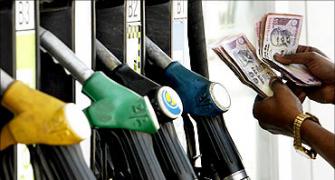 Petrol price may be hiked by Rs 3