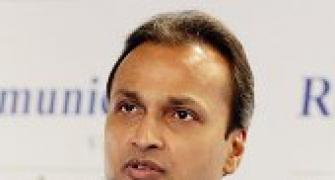 Anil Ambani calls on Deora