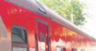 Railways to ensure good quality food in trains