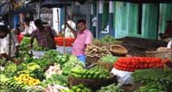 Higher vegetable prices push retail inflation to 9.84%