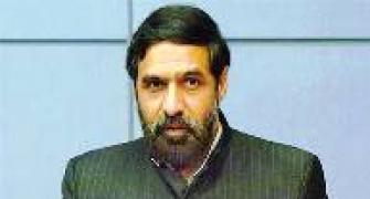 Anand Sharma to retain ministerial berth