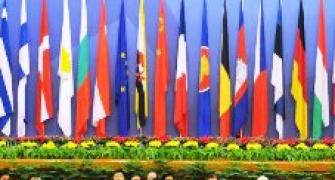 G20 leaders to discuss devt & rebalancing