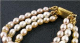Chinese pearls hit Hyderabad's trade