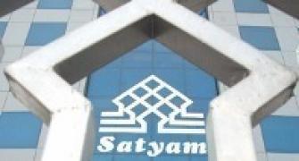 Satyam reports Rs 125 cr loss in FY10