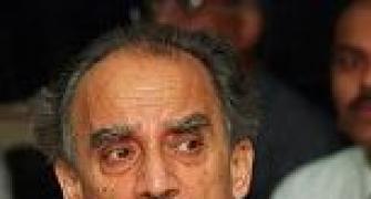 2G spectrum: CBI questions Arun Shourie