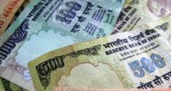 Rupee trading rises 16 times in Dubai