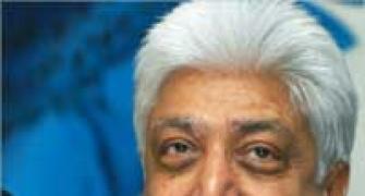 Premji keen on improving education in Maharashtra