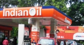 IOC losing Rs 238 crore a day on fuel sales