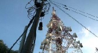 RIL, RCom in talks for sharing telecom infrastructure