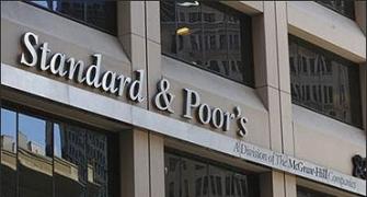 S&P differs with Moody's, upgrades Indian banks!