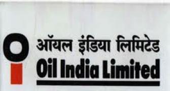 Govt going ahead with OIL divestment: DoD Secy