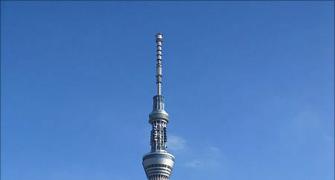 Images: World's 20 TALLEST towers