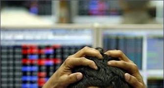 Sensex sinks further; P-Notes concern, global markets weigh