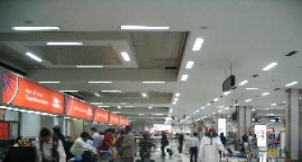 Delhi airport is now on Facebook, Twitter