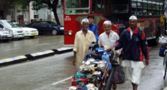 Now, Mumbai's dabbawalas to deliver Flipkart products!