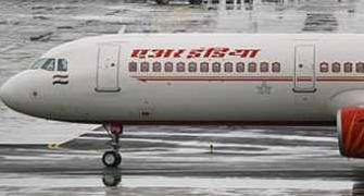 Air India plans fare system that syncs with fuel price