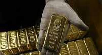 Gold rises to fresh 2-month high on Akshaya Tritiya