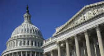 US Senate passes insider trading ban bill