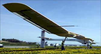 Amazing PHOTOS of a solar-powered aircraft