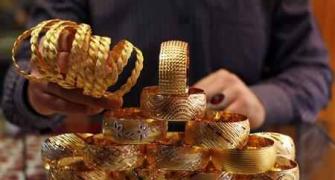 India's gold demand dips 29% to 207.6 tonne