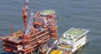 Not seeking revision in gas price before Apr 2014: RIL