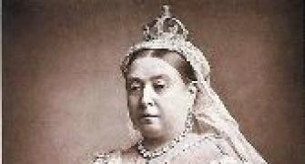 Queen Victoria's bloomers sell for 360 pounds at auction