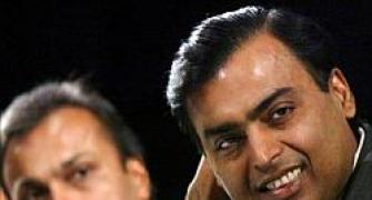 RIL parks over Rs 800 cr in Anil-led Reliance Group MFs