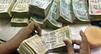 India's current account deficit to improve in FY'14